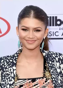 How Old Is Zendaya