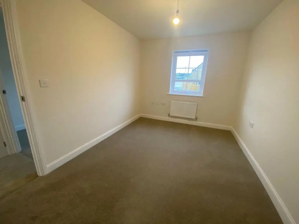 2 Bedroom House To Rent In Bradford At Your Budget